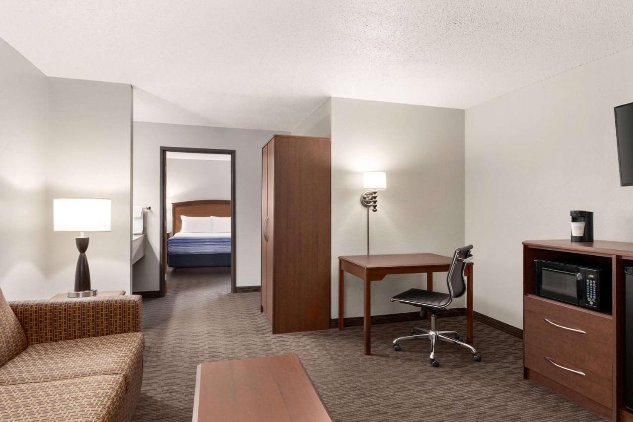 Americinn By Wyndham Sauk Centre Esterno foto